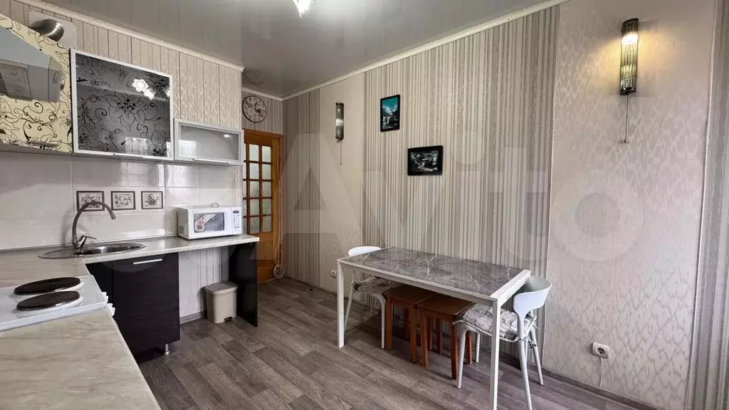 1-к. квартира, 40 м, 5/14 эт. - Фото 0