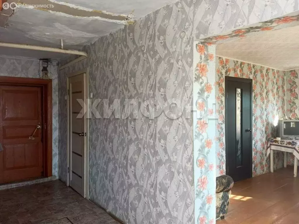 Дом в Тогучин, Заводская улица (49 м) - Фото 2