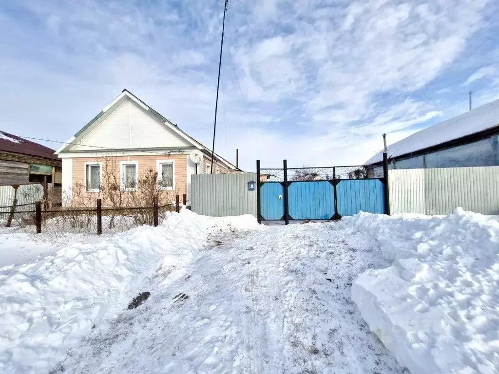 Дом в Оренбургская область, Оренбург с. Краснохолм, ул. Кирова, 33 (56 ... - Фото 1