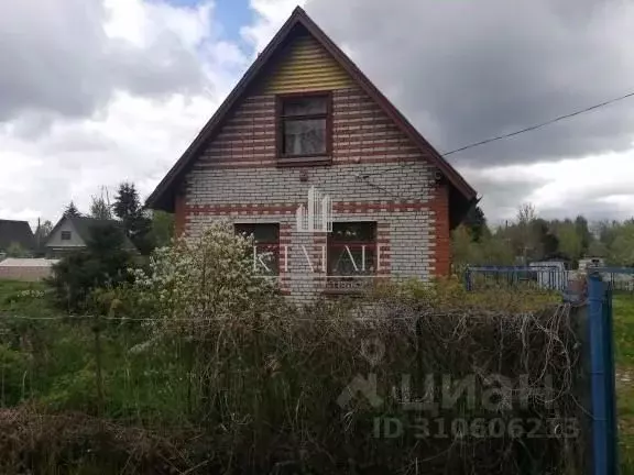 Дом в Ленинградская область, Гатчинский район, Красницы садоводческий ... - Фото 1