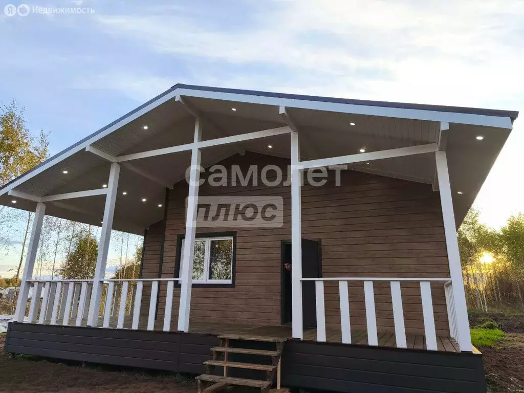 Дом в муниципальное образование Киров, деревня Чарушины, Ларионовская ... - Фото 1