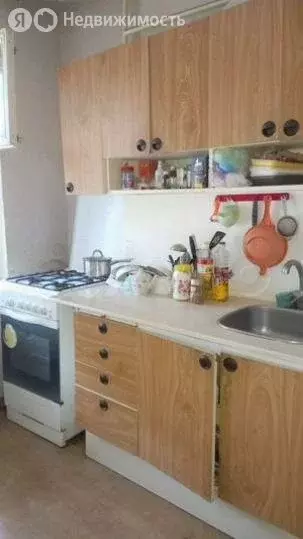 1-комнатная квартира: Губкин, улица Кирова, 63 (40 м) - Фото 1