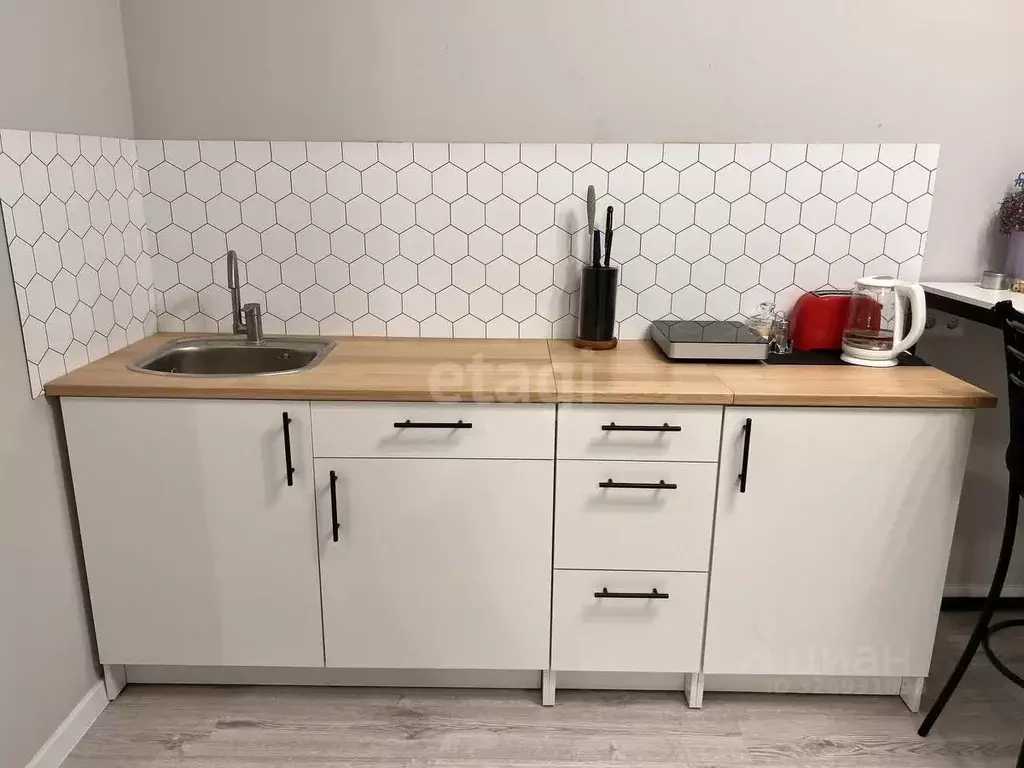 1-к кв. Тюменская область, Тюмень ул. Мельникайте, 38 (49.0 м) - Фото 1