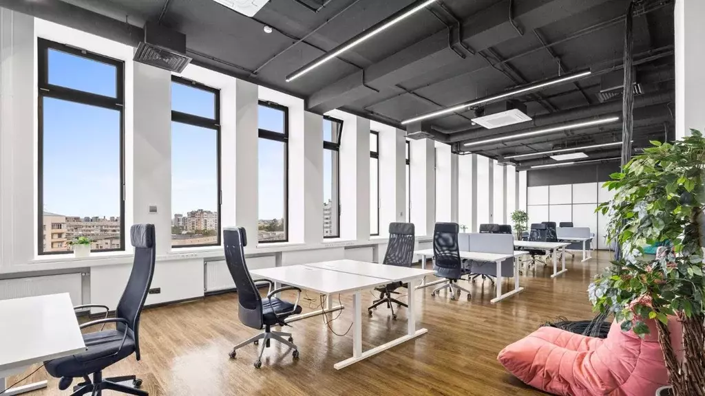 Офис в Санкт-Петербург ул. Одоевского, 24К1 (158 м) - Фото 1