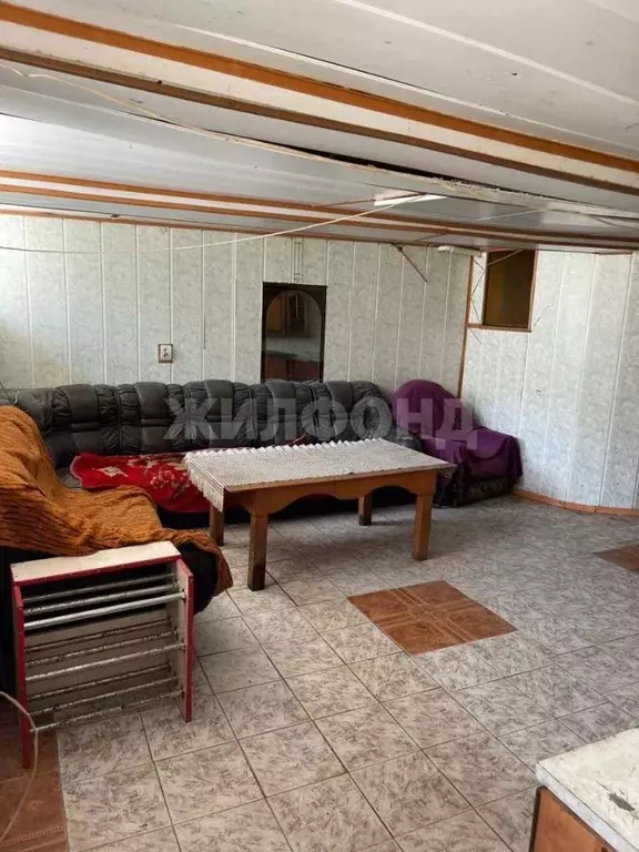 Дом в Новосибирская область, Новосибирск 1-й Красногорский пер. (70 м) - Фото 1