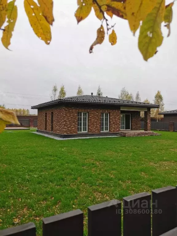 Дом в Тверская область, Конаковский муниципальный округ, д. Терехово ... - Фото 1