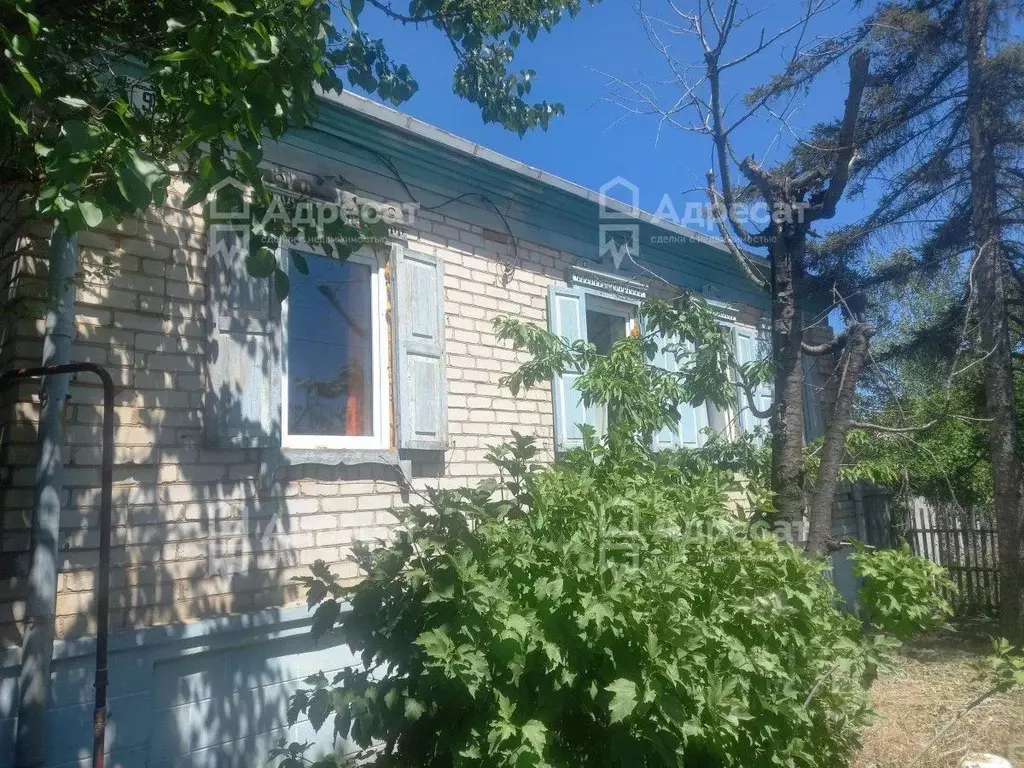 Дом в Волгоградская область, Среднеахтубинский район, Краснослободск ... - Фото 1