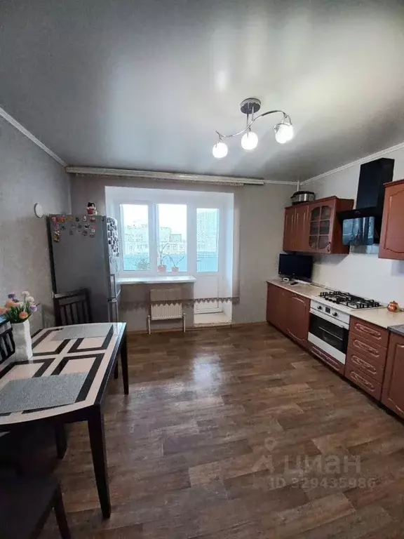 2-к кв. Саратовская область, Энгельс ул. Тельмана, 18 (72.0 м) - Фото 2