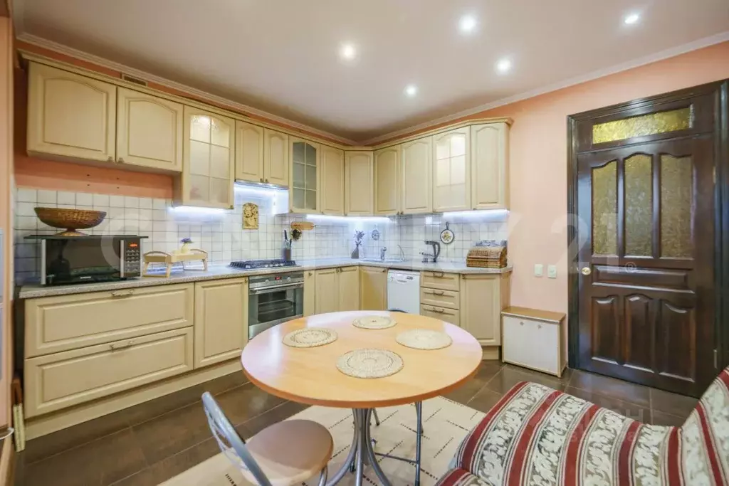 1-к кв. Липецкая область, Липецк Саперная ул., 1 (82.6 м) - Фото 1