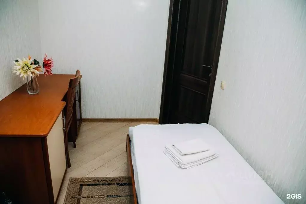 Комната Краснодарский край, Краснодар Центральный мкр, ул. Братьев ... - Фото 0