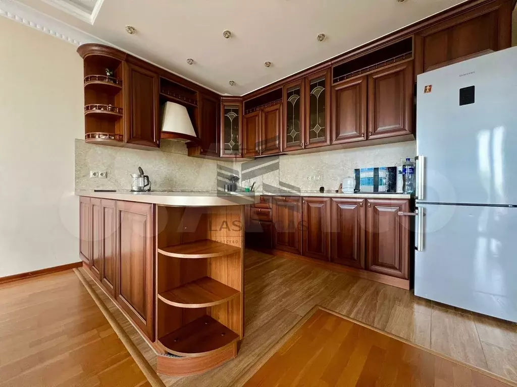 3-к. квартира, 90 м, 6/7 эт. - Фото 0