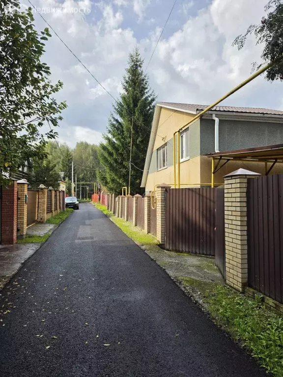 Дом в Свердловская область, городской округ Верхняя Пышма, посёлок ... - Фото 1