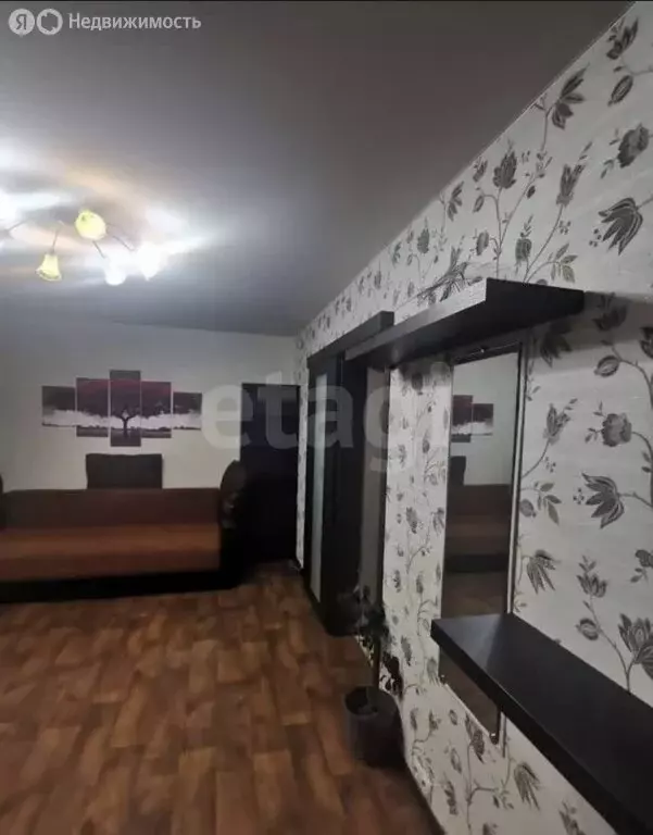 3-комнатная квартира: Комсомольск-на-Амуре, улица Пирогова, 36к3 (53 ... - Фото 0