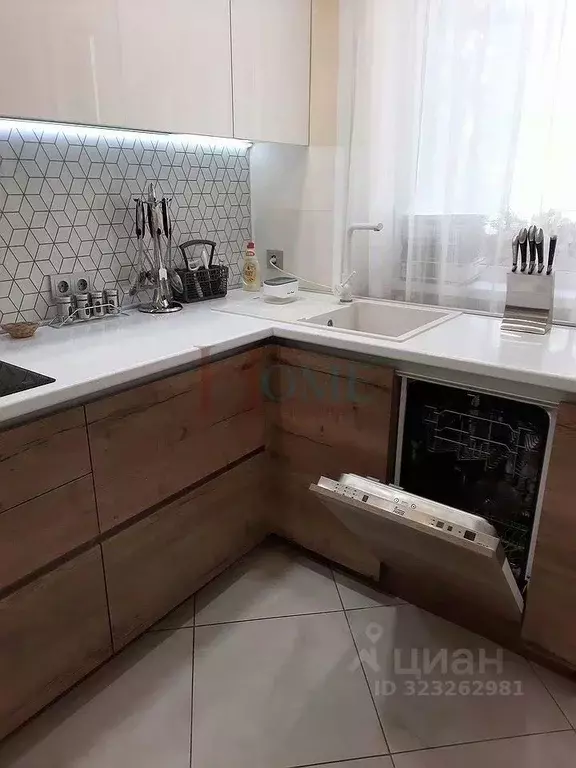 3-к кв. Новосибирская область, Новосибирск Академгородок мкр, ул. ... - Фото 1