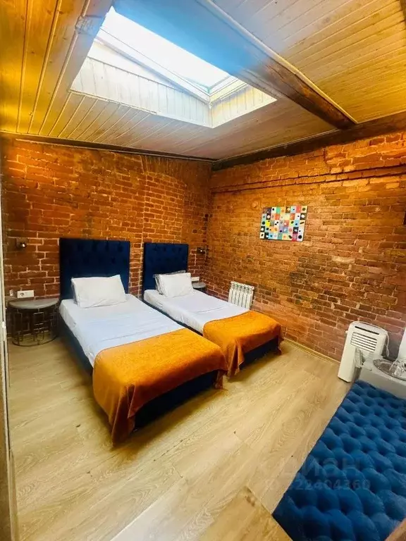 Комната Москва Овчинниковская наб., 6С2 (15.0 м) - Фото 1