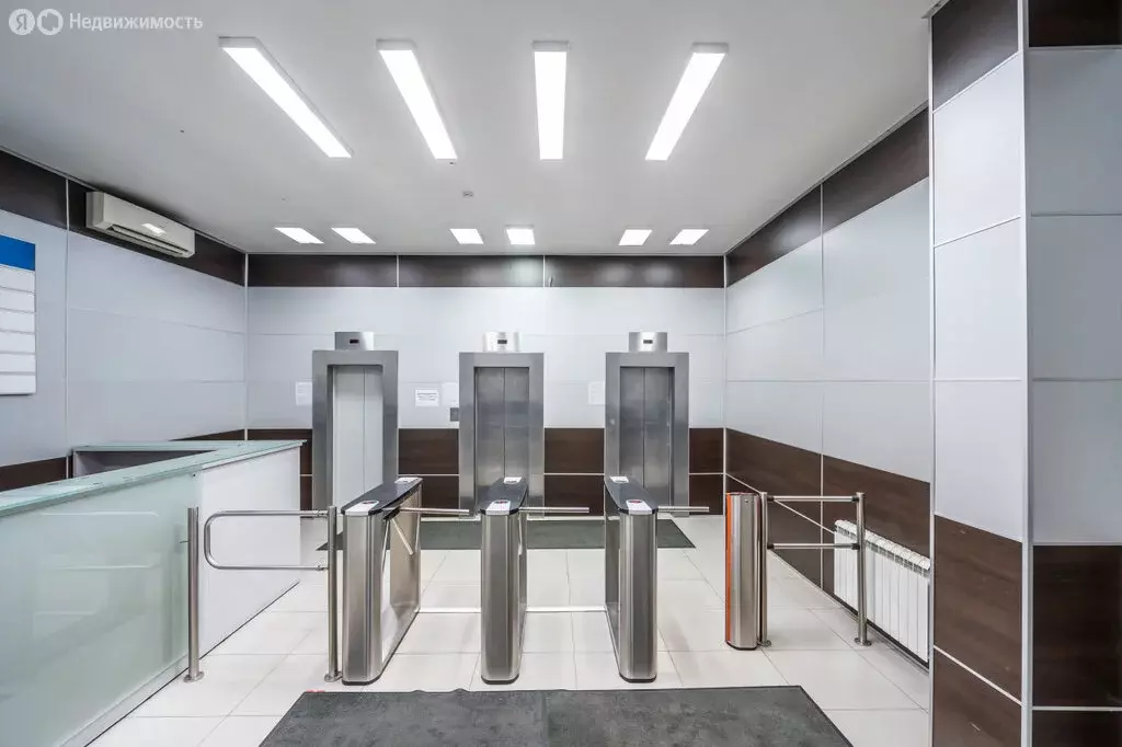 Офис (2038 м) - Фото 1