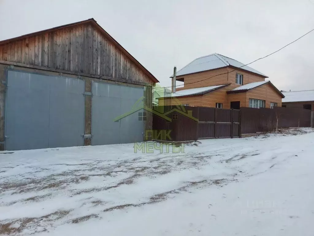 Дом в Бурятия, Иволгинский район, Сотниковское с/пос, с. Сотниково ул. ... - Фото 1