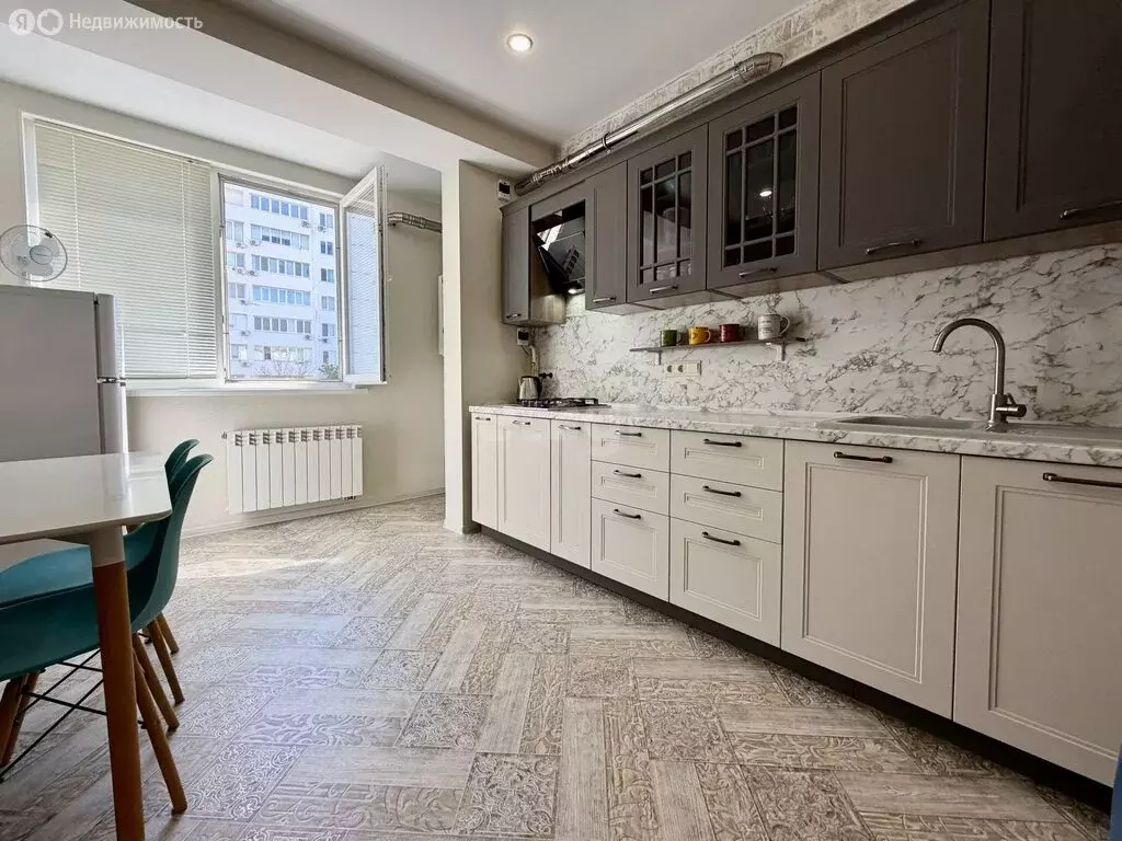 1-комнатная квартира: Севастополь, улица Челнокова, 17к2Б (39.3 м) - Фото 1