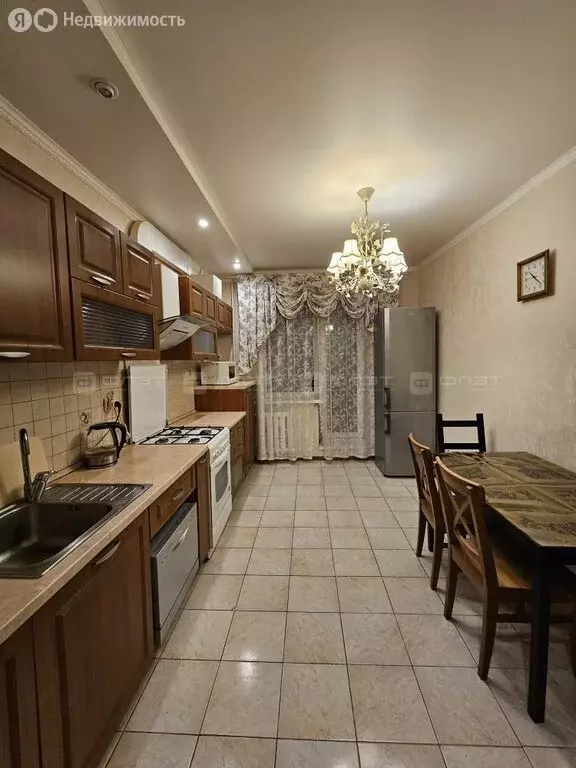 2-комнатная квартира: Казань, улица Братьев Касимовых, 6А (71 м) - Фото 2