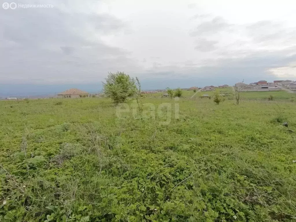 Участок в Назрань, Альтиевский административный округ (6 м) - Фото 1