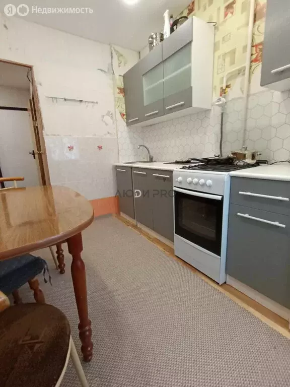 3-комнатная квартира: Уфа, улица Максима Рыльского, 11 (60 м) - Фото 2