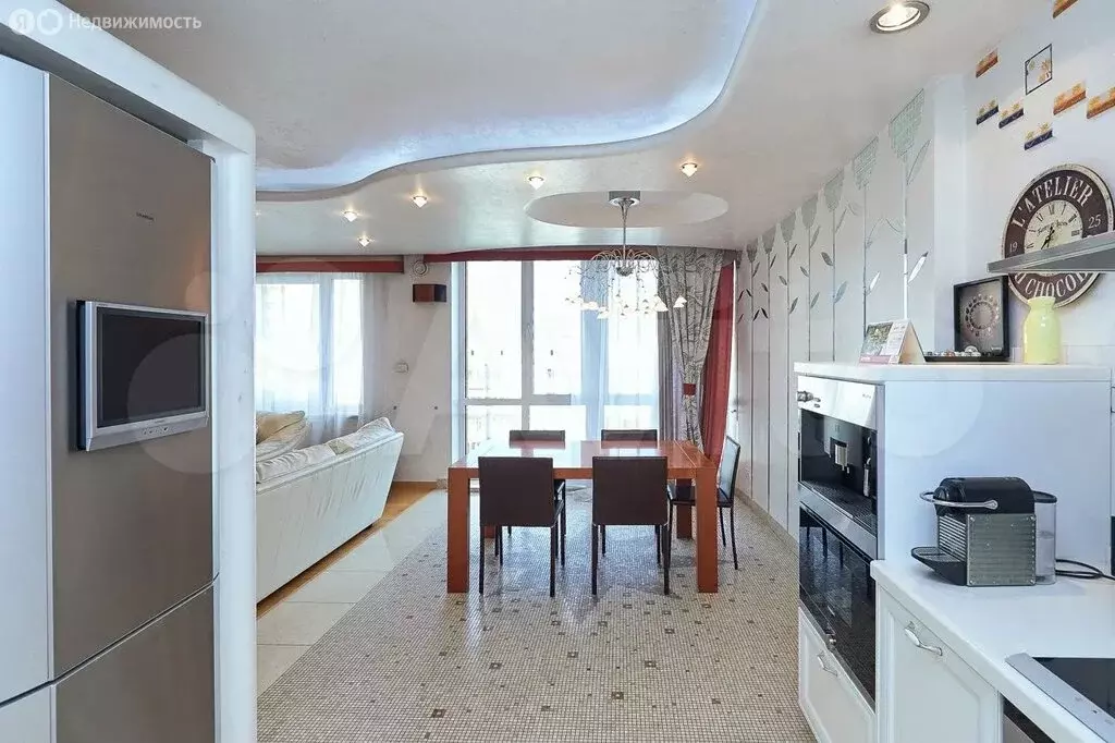 4-комнатная квартира: Кемерово, бульвар Строителей, 28/1 (136 м) - Фото 1