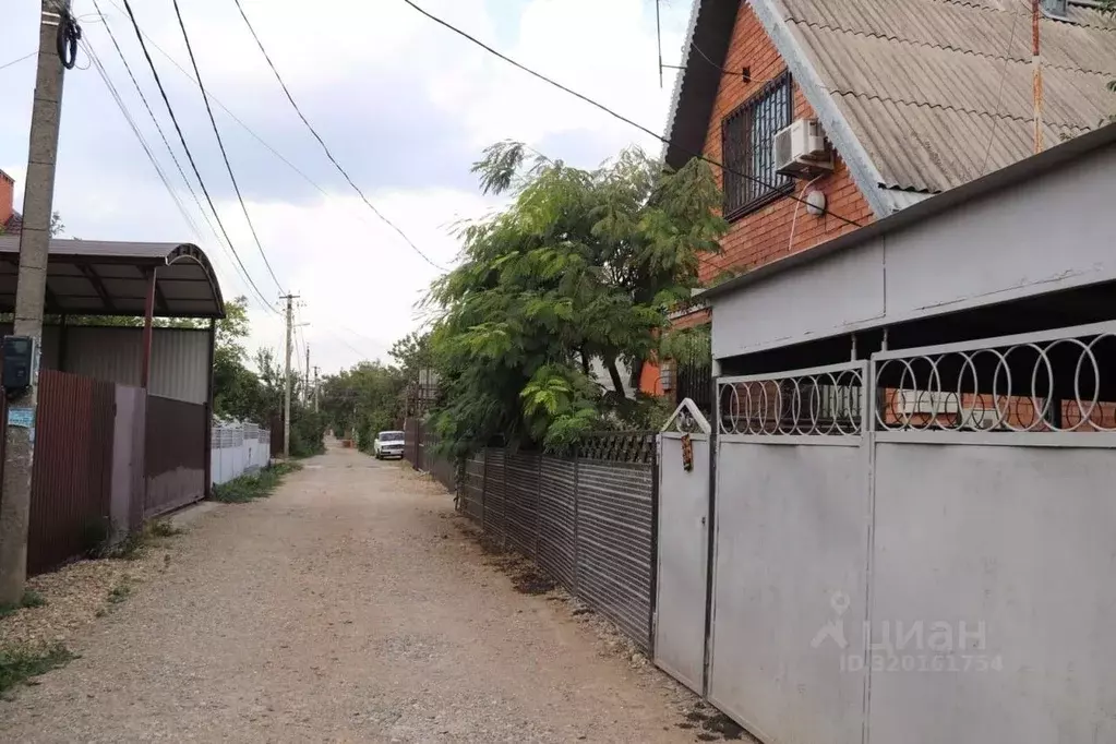 Дом в Краснодарский край, Краснодар Дорожник садовое товарищество, ул. ... - Фото 0