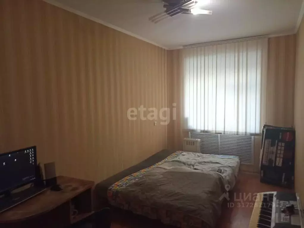 3-к кв. Свердловская область, Екатеринбург ул. Грибоедова, 2 (56.0 м) - Фото 0