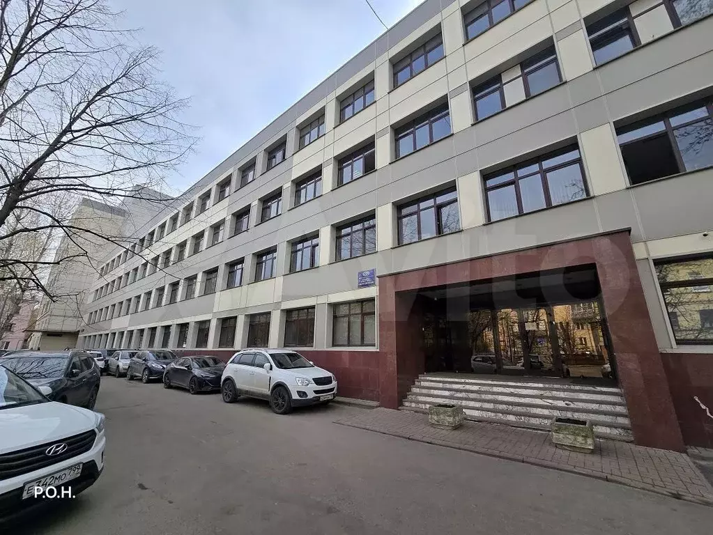 Офис в бизнес-центре метро Бауманская, 18 м - Фото 1