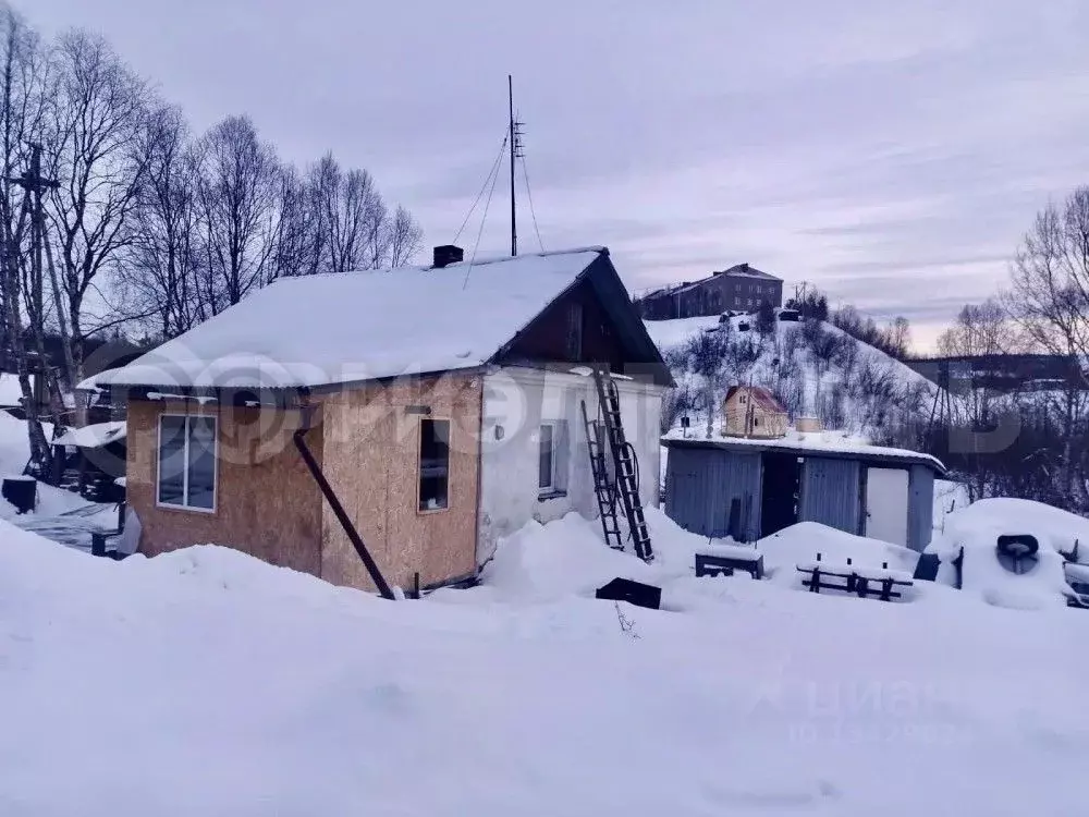 Дом в Мурманская область, Кольский район, Кильдинстрой городское ... - Фото 1