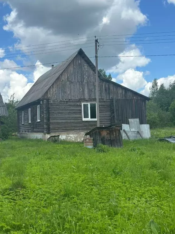Дом в Псковская область, Псковский район, Ядровская волость, д. ... - Фото 1