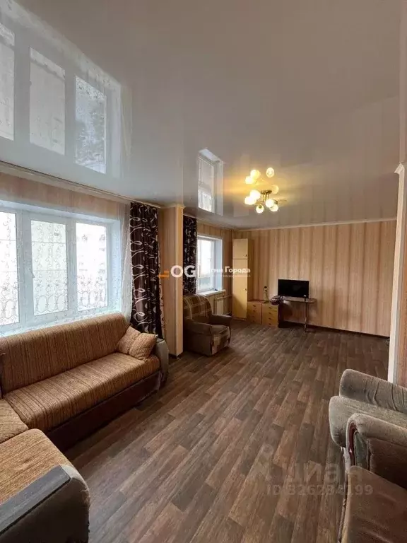 3-к кв. Брянская область, Брянск ул. Брянского Фронта, 28 (86.6 м) - Фото 1