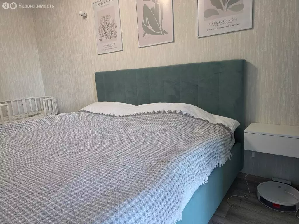 3-комнатная квартира: Пермь, Серебристая улица, 12 (61.4 м) - Фото 1