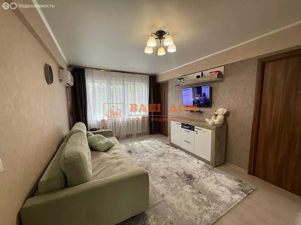 3-комнатная квартира: Тула, улица Металлургов, 45В (59 м) - Фото 2