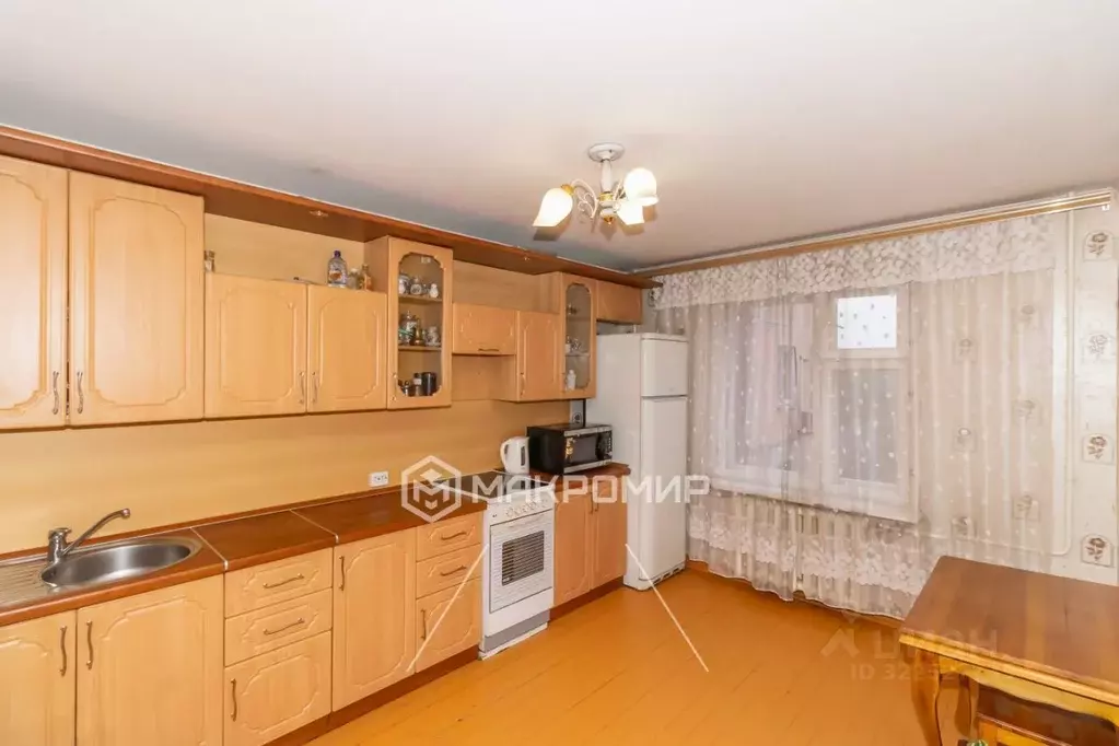 3-к кв. Челябинская область, Челябинск Университетская Набережная ул., ... - Фото 0