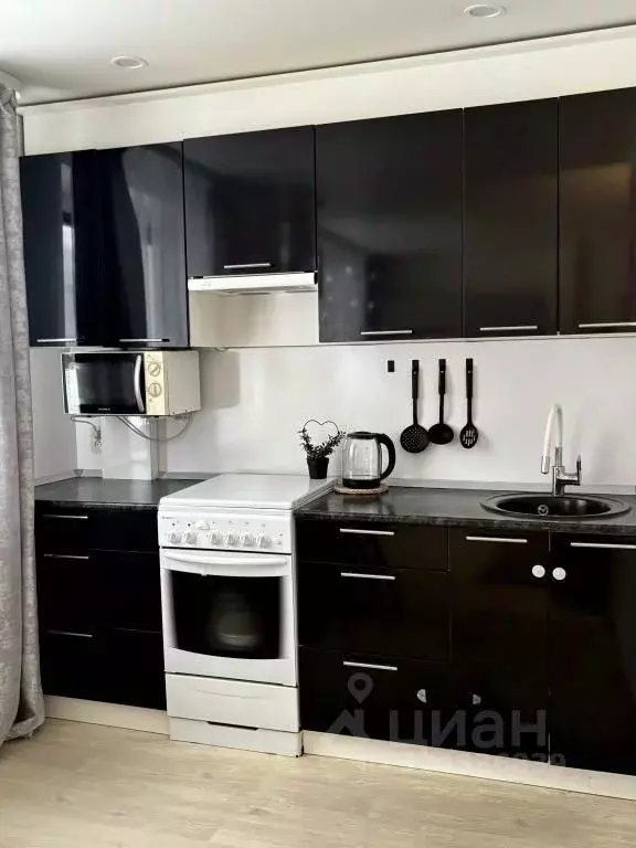 2-к кв. Пермский край, Губаха ул. Дегтярева, 16 (42.0 м) - Фото 2