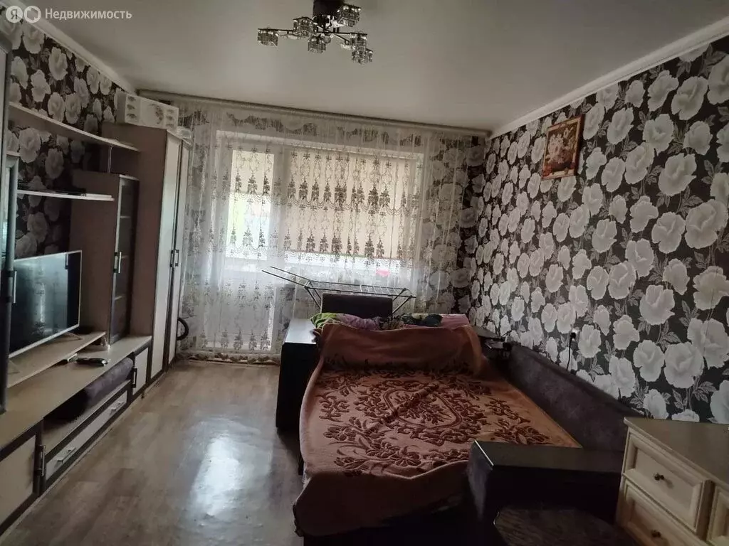 2-комнатная квартира: село Ермоловка, Советская улица, 8 (52.8 м) - Фото 1