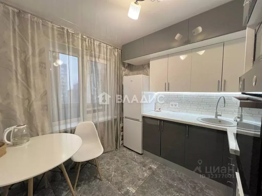 2-к кв. Калининградская область, Калининград Зеленая ул., 68 (50.0 м) - Фото 1