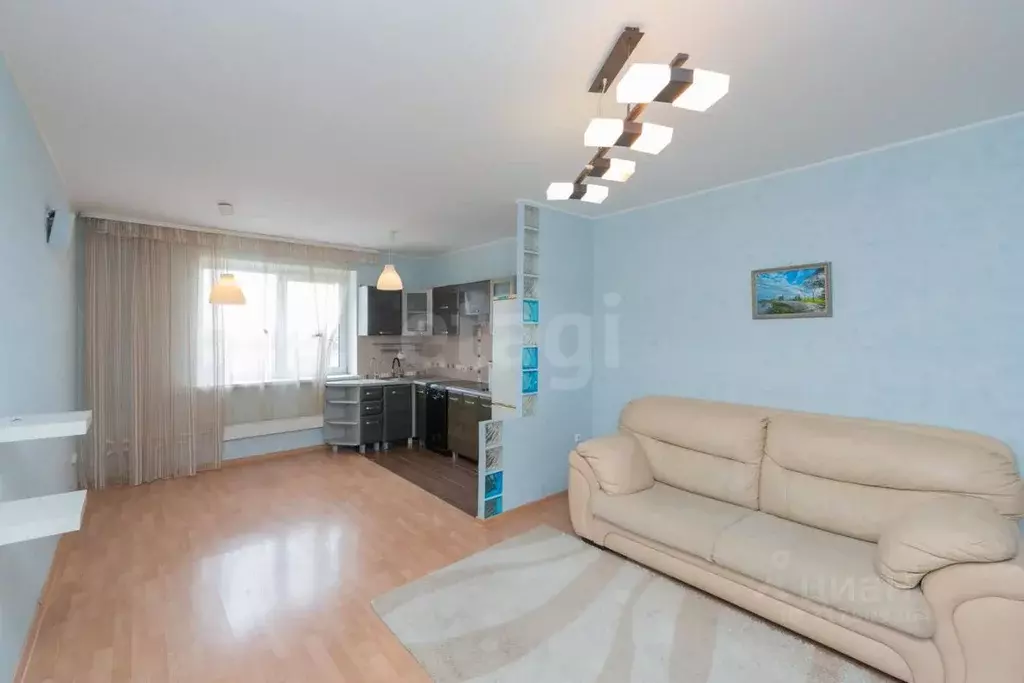 3-к кв. Пермский край, Пермь ул. Вильямса, 37Б (86.2 м) - Фото 0