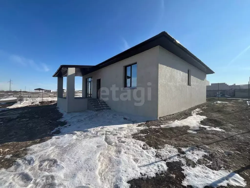 Дом в Крым, Симферопольский район, с. Чистенькое, Верхний кв-л  (120 ... - Фото 0