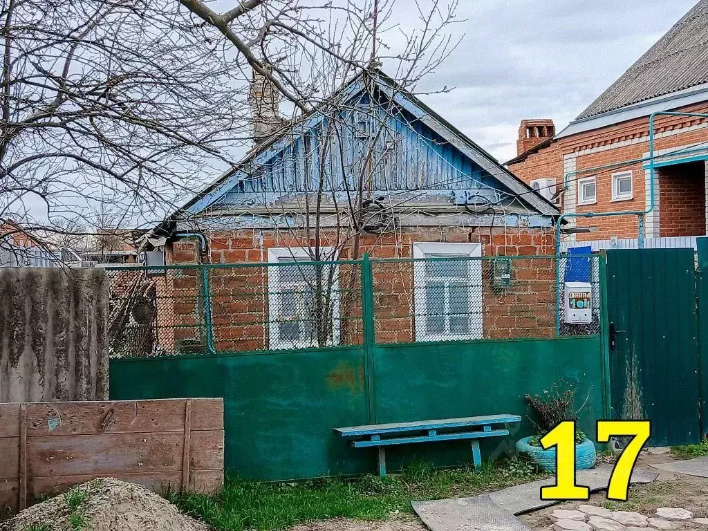 Дом в Краснодарский край, Тбилисская ст-ца ул. Ленина, 104 (37 м) - Фото 1