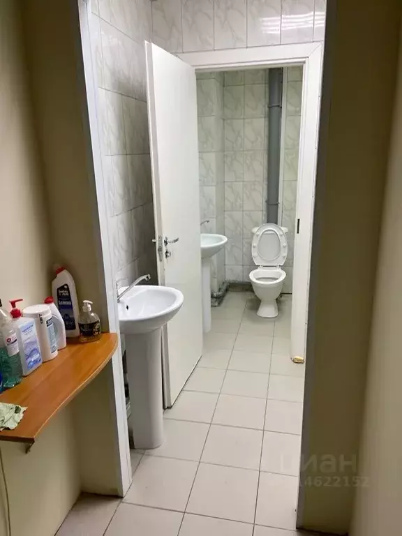 Помещение свободного назначения в Ханты-Мансийский АО, Сургут просп. ... - Фото 2