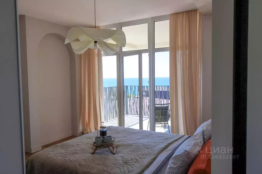 Дом в Краснодарский край, Сочи пос. Лоо, ул. Алтайская, 18 (151 м) - Фото 1