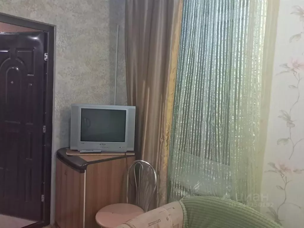 Комната Крым, Симферополь спуск Суворовский, 9 (12.0 м) - Фото 2