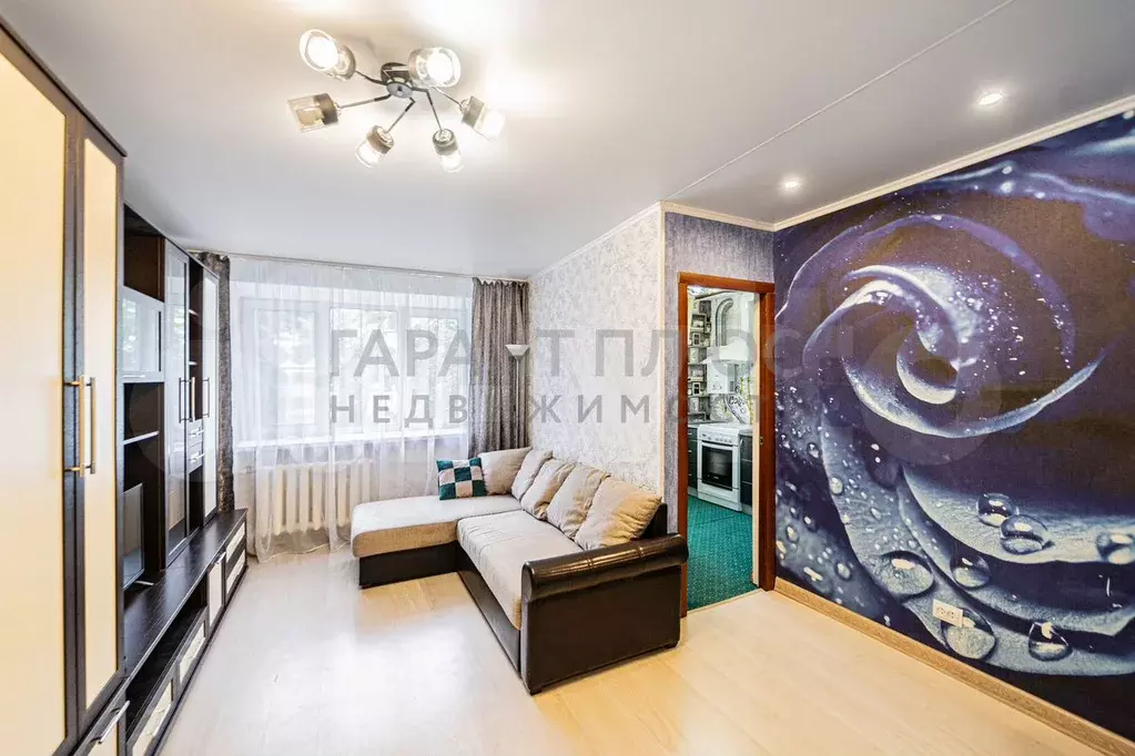 1-к. квартира, 30 м, 5/5 эт. - Фото 0