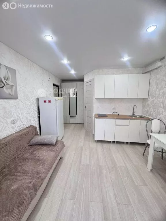 Квартира-студия: Чебоксары, улица Грасиса, 6 (23 м) - Фото 0