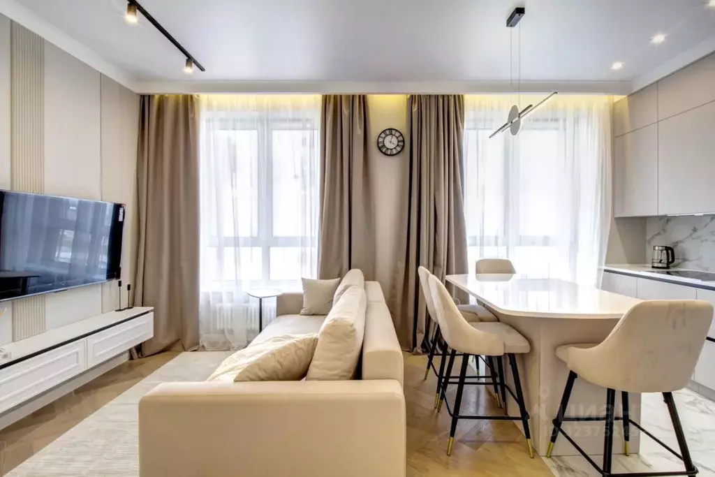 3-к кв. Москва ул. Василия Ланового, 1к1 (65.0 м) - Фото 0