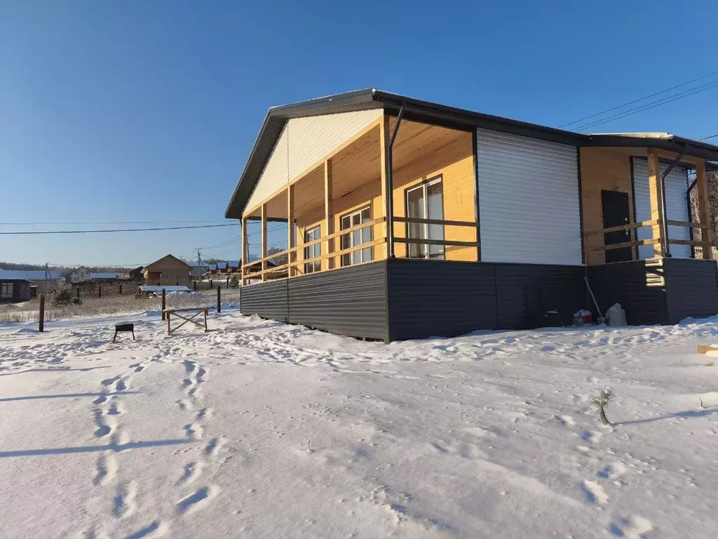 Дом в Красноярский край, Березовский район, Зыковский сельсовет, ... - Фото 1