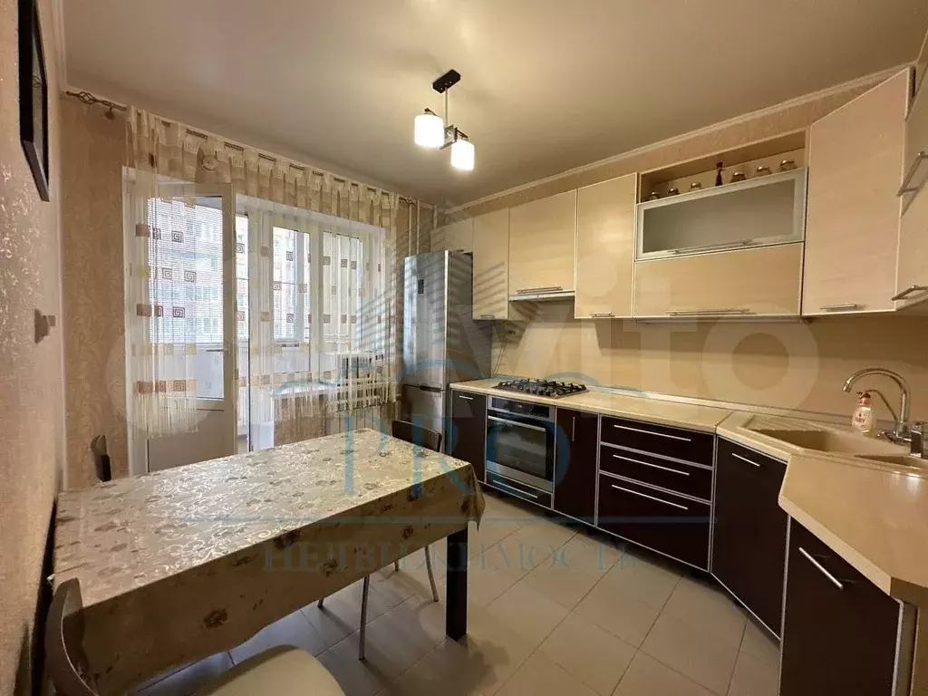 3-к. квартира, 74 м, 1/8 эт. - Фото 0