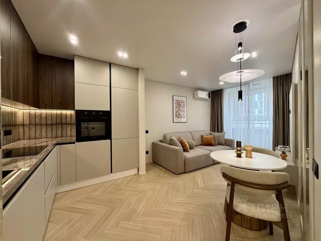 1-к кв. Свердловская область, Екатеринбург ул. Машинная, 4 (42.0 м) - Фото 1